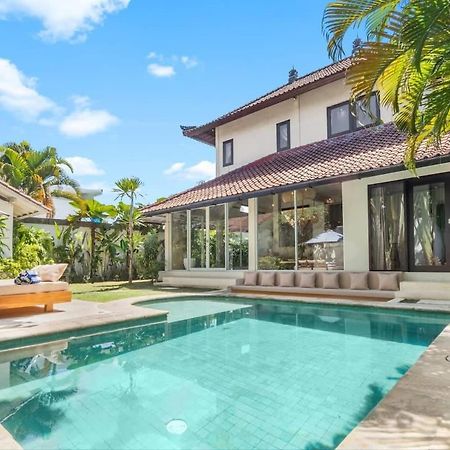 Villa New York - 4 Bdr Pool Luxury Villa, Next To The Forge Bali Seminyak Exterior foto