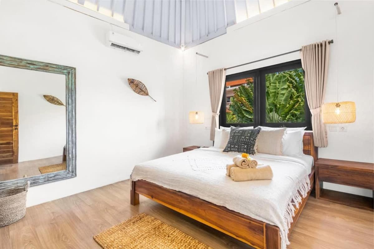 Villa New York - 4 Bdr Pool Luxury Villa, Next To The Forge Bali Seminyak Exterior foto